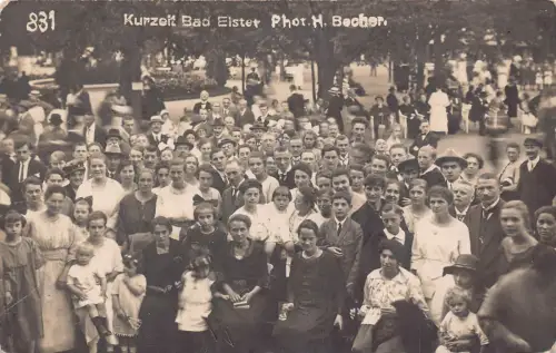 B196 Deutschland Bad Elster Kurzzeit Gruppe der Touristen RPPC Vintage Postkarte