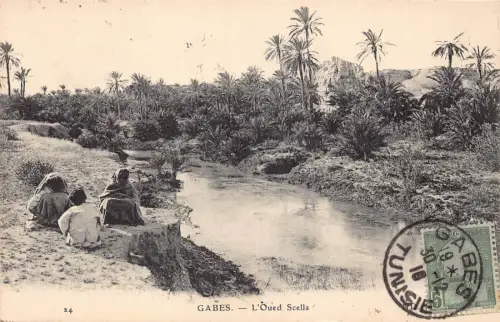 B204 Tunesien 1918 Gabes L'Oued Scella Kinder Ureinwohner Vintage Postkarte
