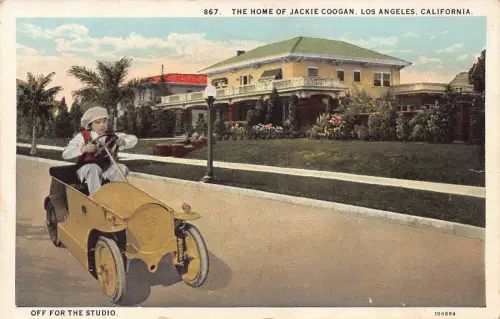 B186 US California Home of Jackie Coogan Los Angeles Boy in Toy Car Postkarte