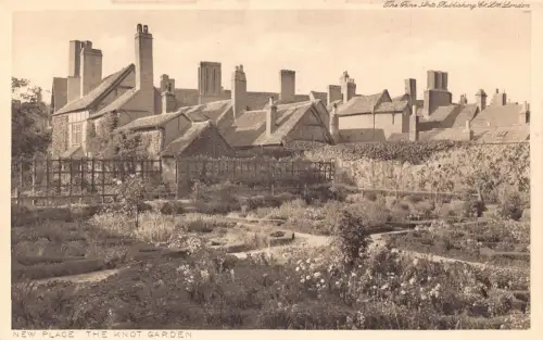 A921 England New Place the Knot Garden Vintage Postkarte