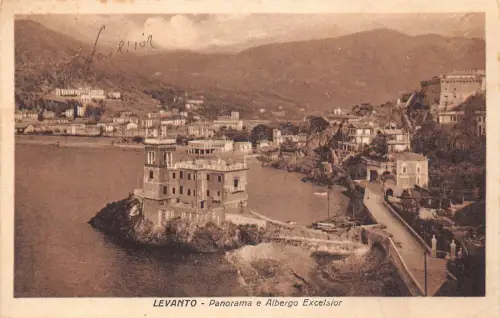 A923 Italien Levanto Panorama e Albergo Excelsior Vintage Postkarte
