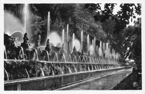 A923 Italien Tivoli Viale delle cento fontane Brunnen RPPC Vintage Postkarte