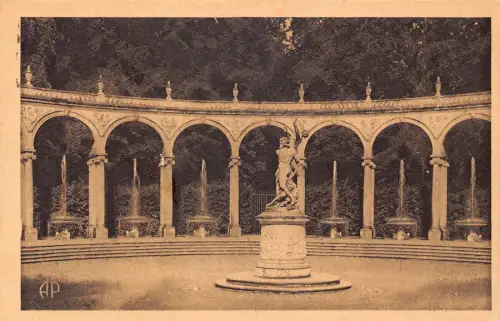 C023 Frankreich, Versailles le Chateau la Colonnade Vintage Postkarte