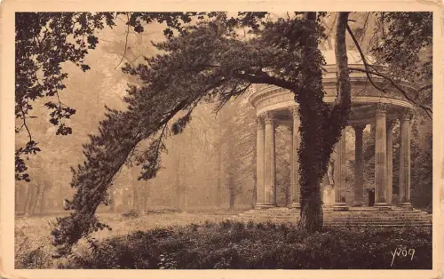 C023 Frankreich, Versailles der Park Kleiner Trianon Tempel der Liebe Vintage Postkarte