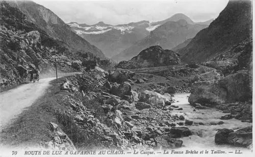 C023 Frankreich, Route de Luz a Gavarnie au Chaos le Casque Vintage Postkarte