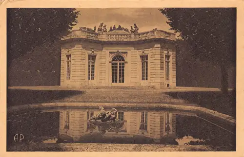 C023 Frankreich, Versailles Park des Kleinen Trianon der Französische Pavillon Postkarte