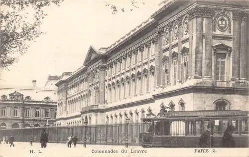 C025 Frankreich, Paris Colonnades du Louvre Vintage Postkarte