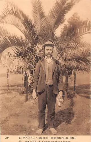 A933 Portugal St Michaels Azoren Carapuca Kopfbedeckung Indianer Postkarte