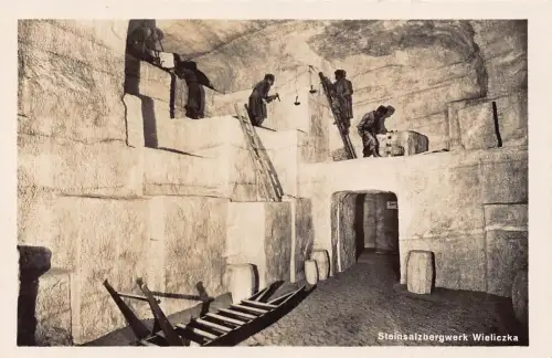 Polen Salzbergwerk Wieliczka Arbeiter RPPC Vintage Postkarte