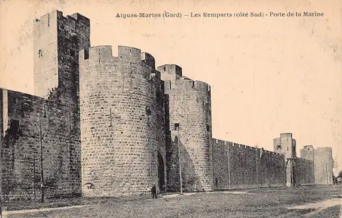 C033 Frankreich, Aigues Mortes Les Remparts Porte de la Marine Vintage Postkarte