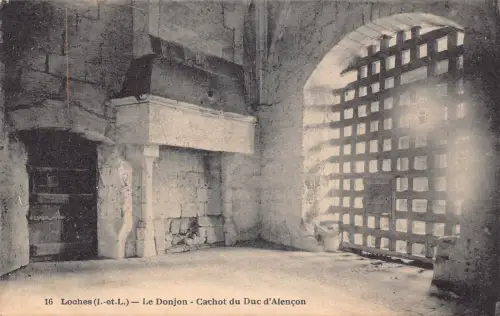 C033 Frankreich, Loches Le Donjon Vintage Postkarte