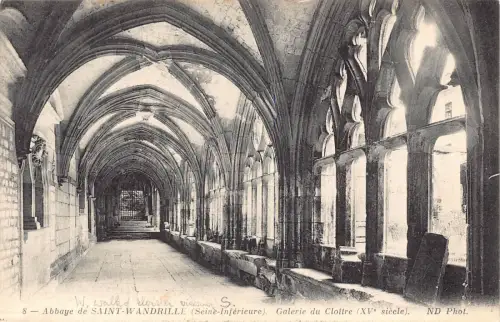 C034 Frankreich, Abbaye de Saint-Wandrille Galerie du Cloitre Vintage Postkarte