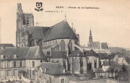 C034 Frankreich, Sens Abside de la Cathedrale Vintage Postkarte