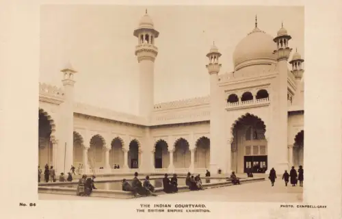 B243 London British Empire Ausstellung Indian Courtyard 1924 RPPC Postkarte