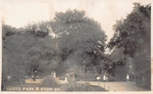 B248 England London Lloyd Park Kinder RPPC Vintage Postkarte