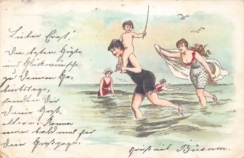 B250 Urlaub 1903 Frauen und Baby Junge spielen im Meer Vintage Postkarte