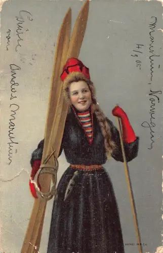 B257 Mode 1905 Norwegen Mädchen in Ski Tracht Wintersport Vintage Postkarte
