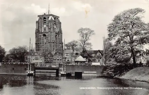 Niederlande 1964 Leeuwarden Vrouwenpoortsbrug traf Oldehove Brücke Postkarte