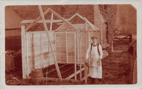 L040 Zimmermann Schuppen Gebäude Sozialgeschichte Echtfoto Postkarte