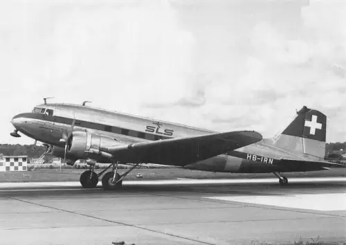 A157 Flugzeug Schweizerische Luftverkehrsschule Swissair HB-IRN Postkarte