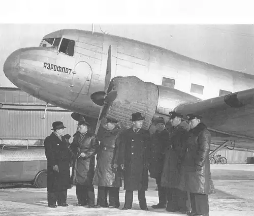 A156 Flugzeug Aeroflot Fluggesellschaft am Flughafen Berlin-Rangsdorf Deutschland Postkarte