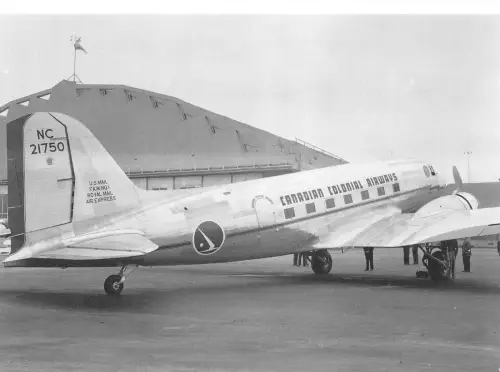 A156 Flugzeug Canadian Colonial Airways Fluggesellschaft NC21750 c/n2126 Postkarte