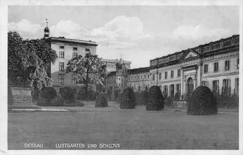 A148 Deutschland 1932 Dessau Lustgarten und Schloss Vintage Postkarte