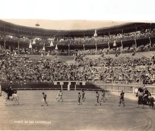L044 Spanien Corrida de Toros Stierkampf Echtfoto Postkarte