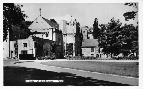 L235 England Dartington Hall SE Eingang RPPC Vintage Postkarte