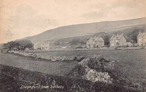 L236 Wales Llwyngwril aus Eisenbahnhäusern Vintage Postkarte