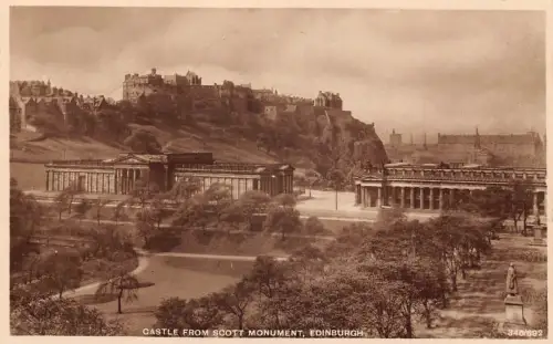 L238 Scotland Castle vom Scott Monument RPPC Vintage Postkarte