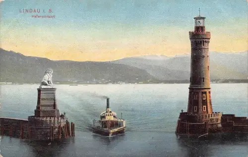 A139 Deutschland Lindau i B Hafeneinfahrt Leuchtturm Hafen Dampfschiff Postkarte