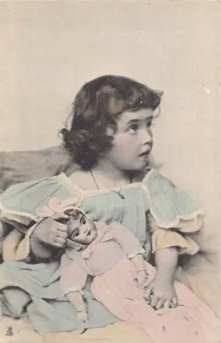 L093 Frankreich Mädchen mit Puppe Chicoree ARLATTE Werbung Vintage Postkarte