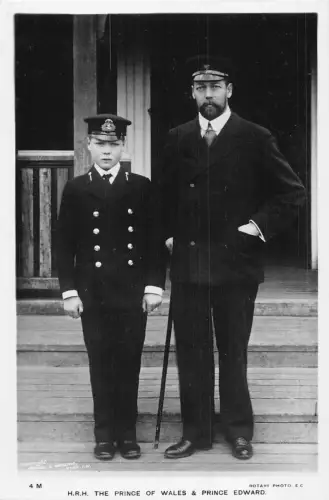 L094 British Royalty Prince of Wales and Prince Edward Vintage Postcard