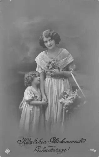 Geburtstagsgrüße Mutter und Tochter Blumenkorb Vintage Postkarte