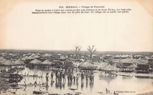 Senegal Village de Fadiouth Kinder baden Vintage Postkarte