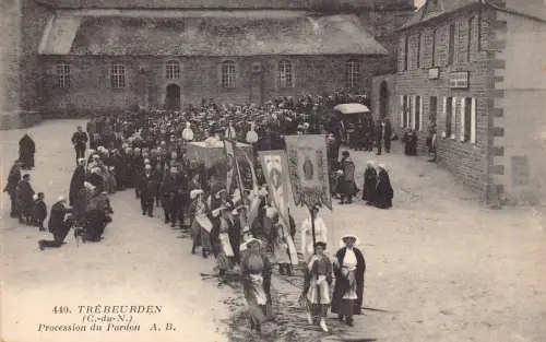 Frankreich Treburden Prozession du Pardon Religionsdienst Vintage Postkarte