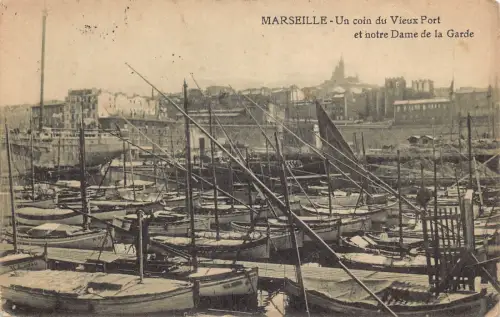 Frankreich 1924 Marseille Blick auf Hafenboote und Notre Dame de Garde Postkarte