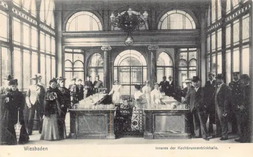 Deutschland Wiesbaden Inneres der Kochbrunnentrinkhalle Vintage Postkarte