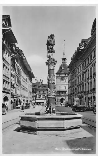 Schweiz Bern Dudelsackpfeifferbrunnen Brunnen Vintage Postkarte