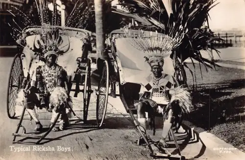 Südafrika typische Rikscha Jungen Echtfoto Ethno Vintage Postkarte