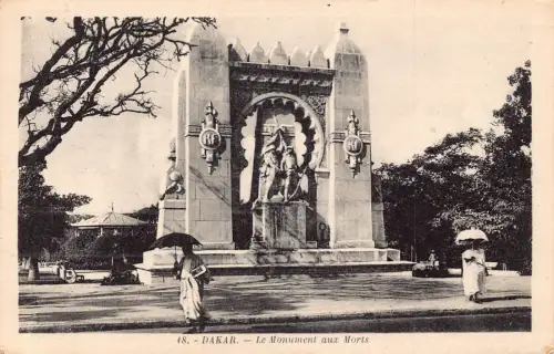 Senegal Dakar Monument aux Morts Regenschirme Vintage Postkarte