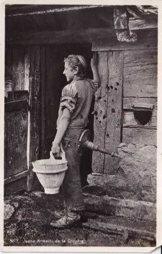 Schweiz Bauer Bauernjunge Jeune Armailli de la Gruyere Vintage Postkarte