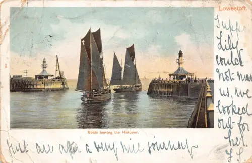 England 1902 Lowestoft Boote Leaving the Harbour Vintage Postkarte
