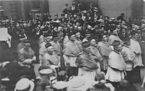 England Große Prozession Monsignori und Kanoniker Religiös London Postkarte