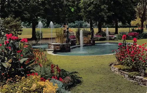 Schweiz Interlaken Höhenpromenade Founatin Blumen Vintage Postkarte