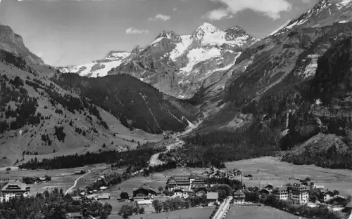 Schweiz Kandersteg mit Bluemlisalp Berg Vintage Postkarte