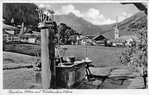 A078 Österreich 1938 Riezlern 1100m Widderstein Brunnen Vintage Postkarte