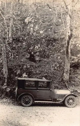 L007 Schottland Lochaber Männer Cameron Clan Buick Automobil Vintage Postkarte RPPC