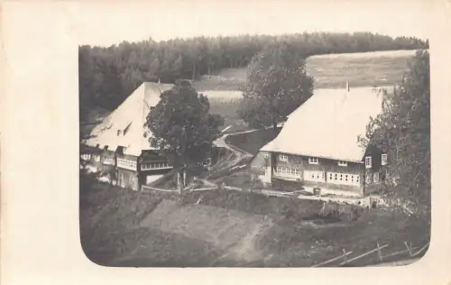 L172 Deutschland bei Karlsruher Häuser mit Schnee bedeckt Vintage Postkarte